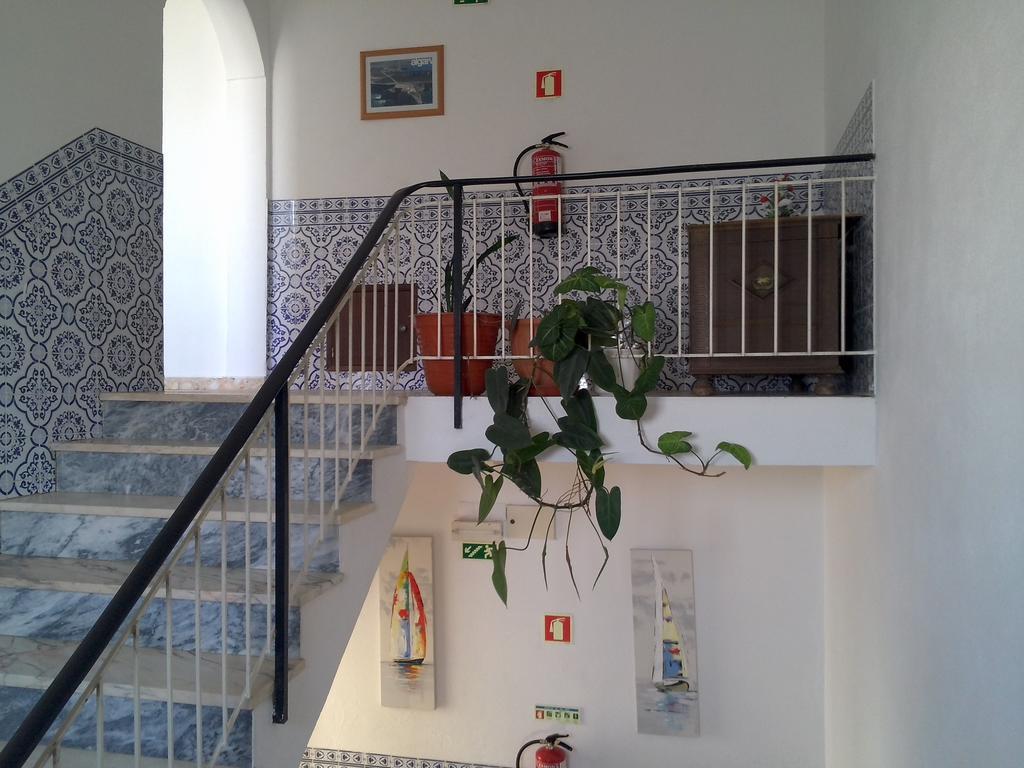 Guest House Pacifica Quarteira Esterno foto